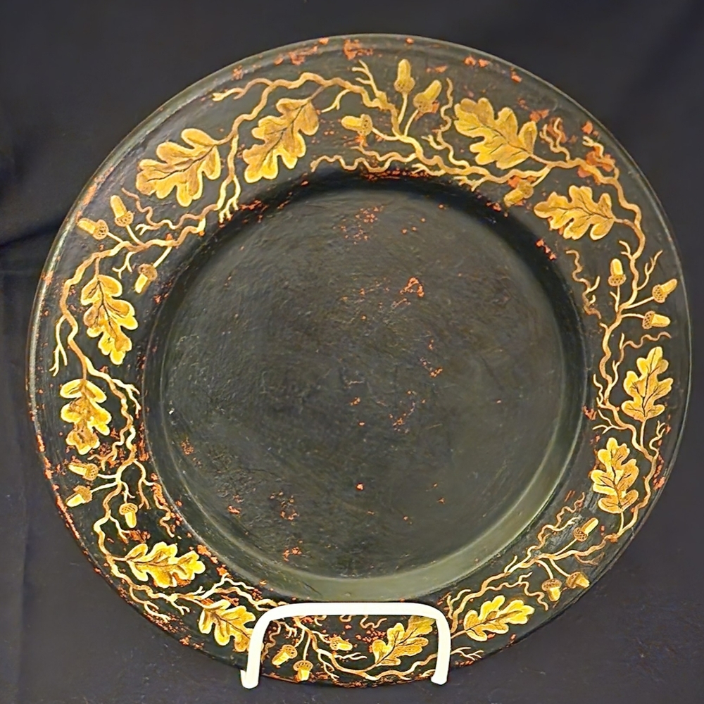 Sarried LTD black plate hand painted Gold leaves and acorn